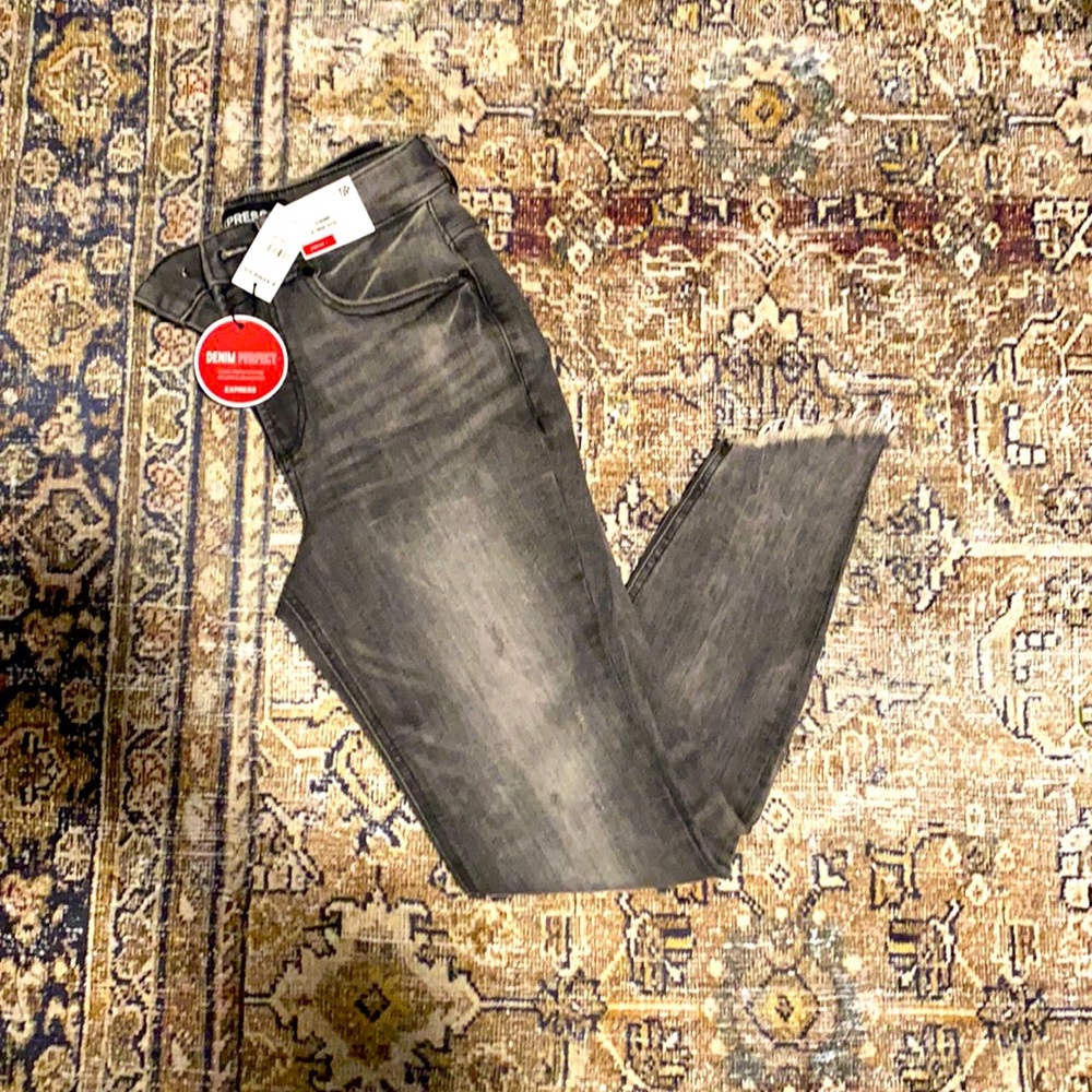 NWT Express Ankle Legging Super High Rise Black Denim.
